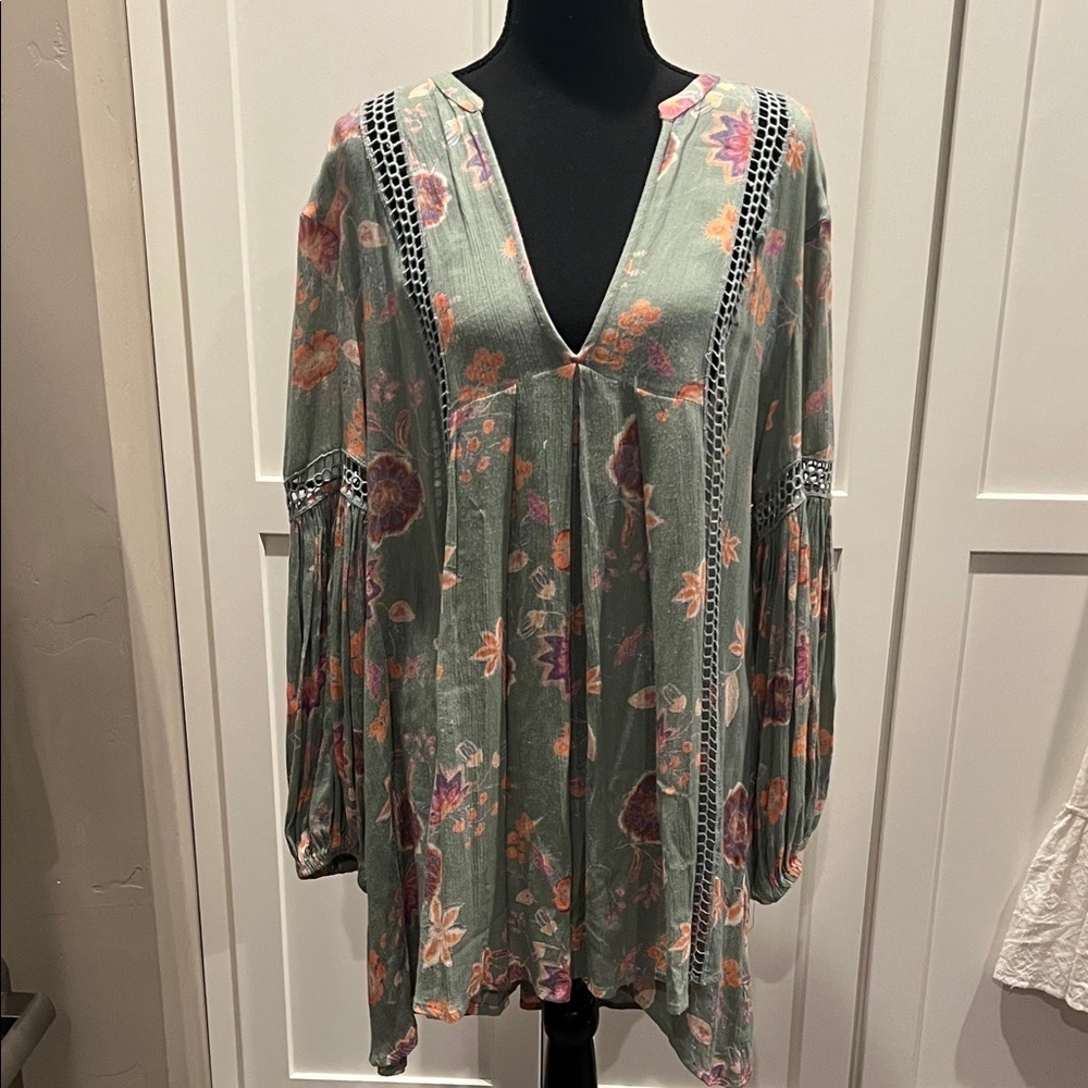 Free People Just the Two of Us Printed Floral Lace Tunic Dress Size Small